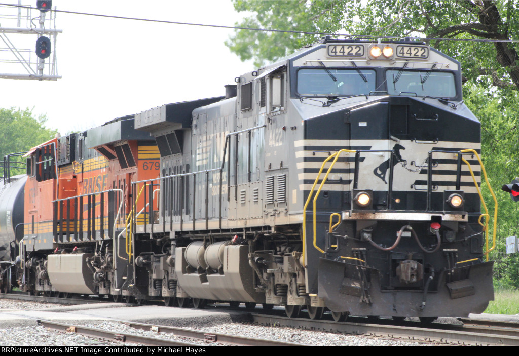 NS Freight Train in Tolono IL